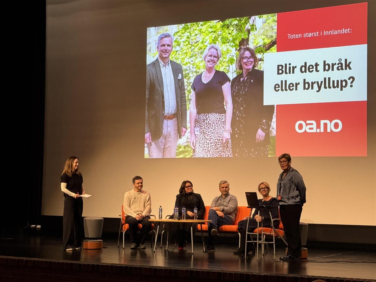 OA sitt folkemøte: Blir det bråk eller bryllup? - Klikk for stort bilde